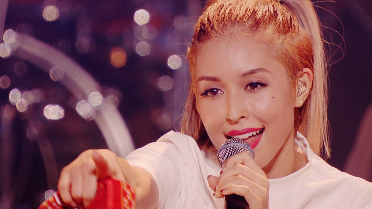 fly high / BENI Red LIVE TOUR 2013