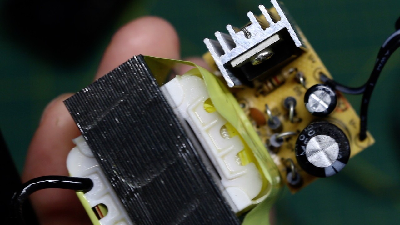 9 Volt Wall Adapter Fail - Salvaging the DC Regulator Part