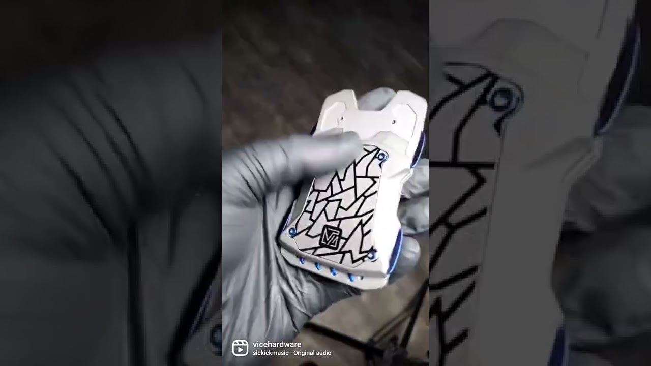 F22 titanium wallet, Urban Camo.#everydaycarry #cnc #edcdump #wallet #titanium #carbonfiber #tiktok