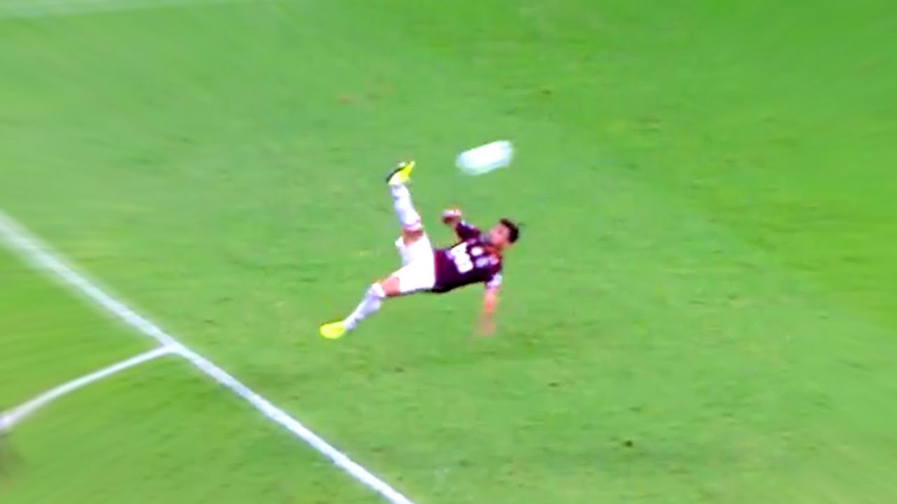 GOLS ACROBÁTICOS INCRÍVEIS (Bicicletas, Voleios e etc...)