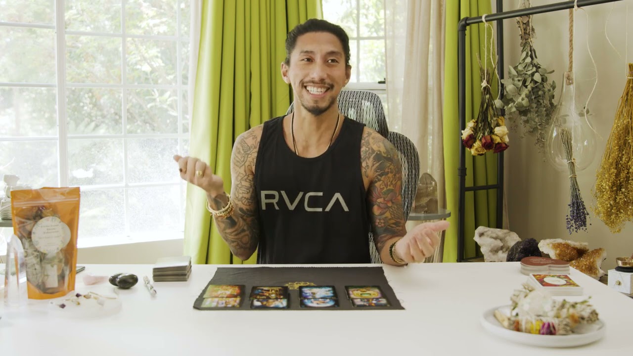 SAGITTARIUS | AVOIDING SOMEONE AND BEING CHASED | JUNE 2021 TAROT READING