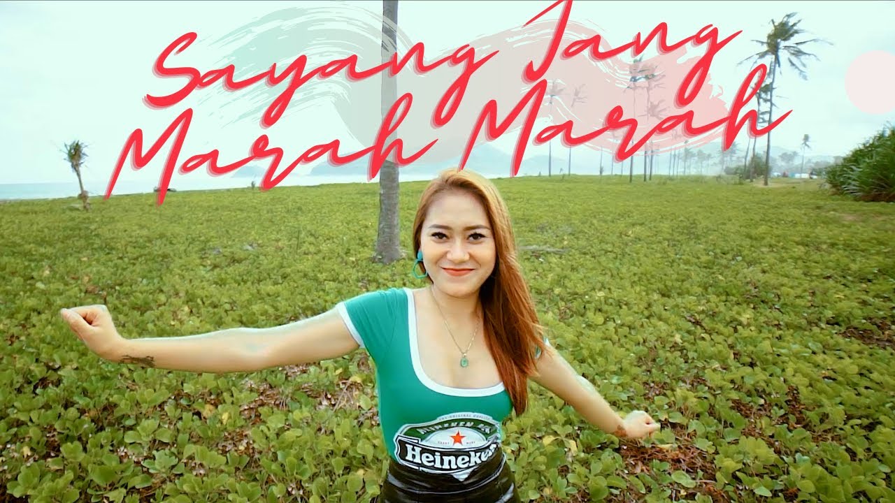Vita Alvia - Sayang Jangan Marah Marah (Official Music Video ANEKA SAFARI)