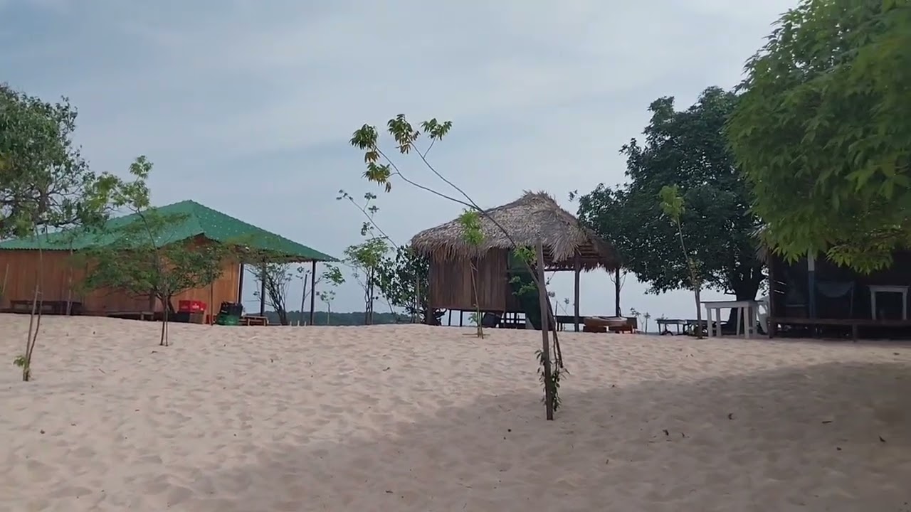 Praia do amor ou Caribe Brasileiro .