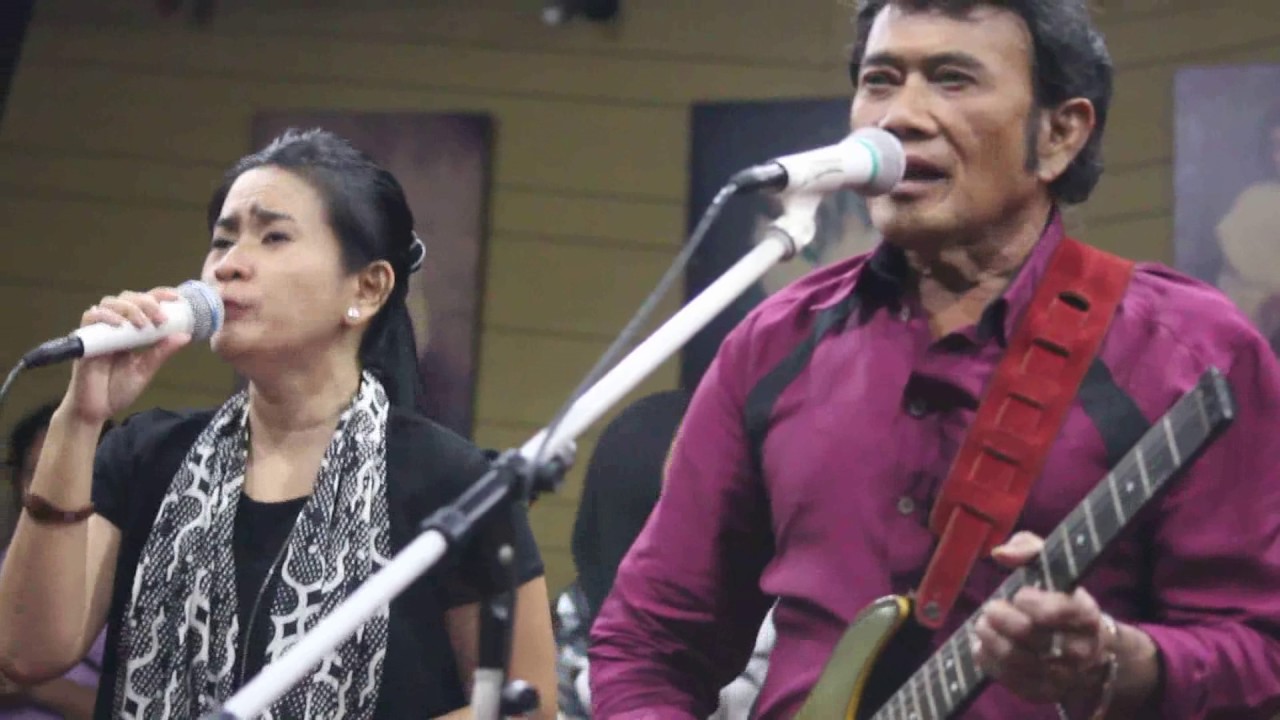EKSLUSIF LAGU PERTEMUAN DUET IKE NURJANAH DAN RHOMA IRAMA