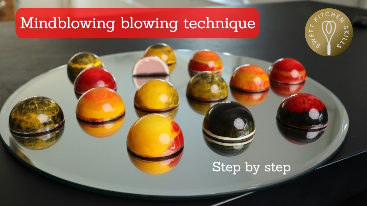 Mindblowing bonbons made with a cool blowing technique