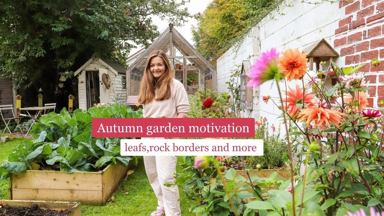 Garden motivation, leaf tidy, border edging and some satisfying Autumn garden cleaning
