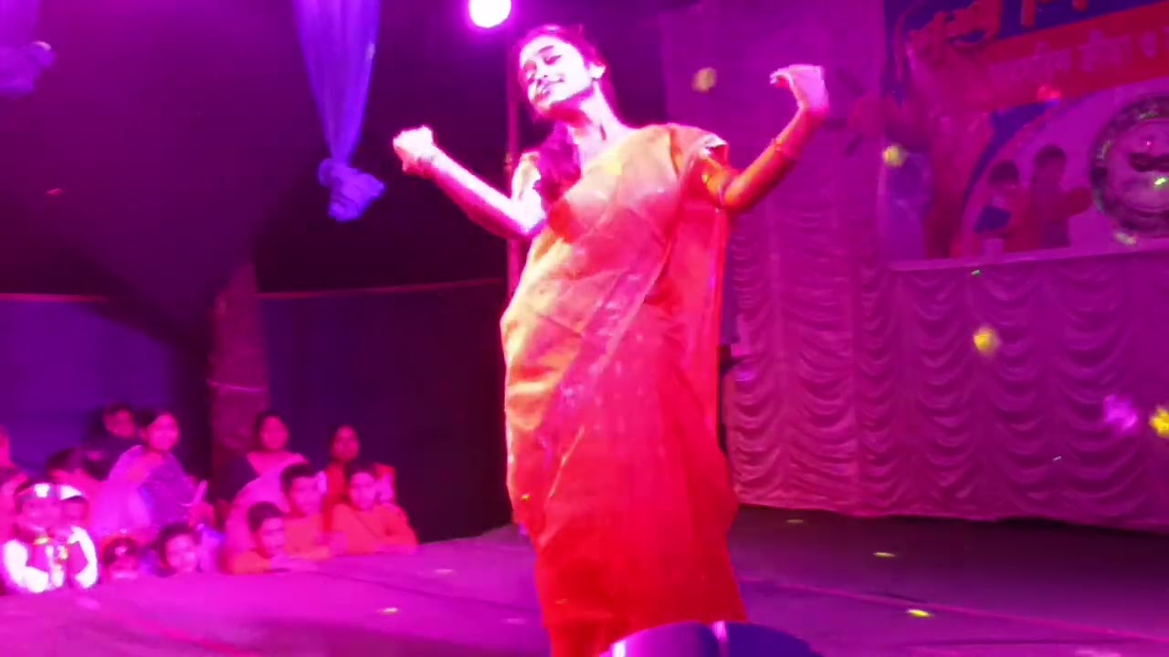 বধু কোন আলো লাগলো চোখে 