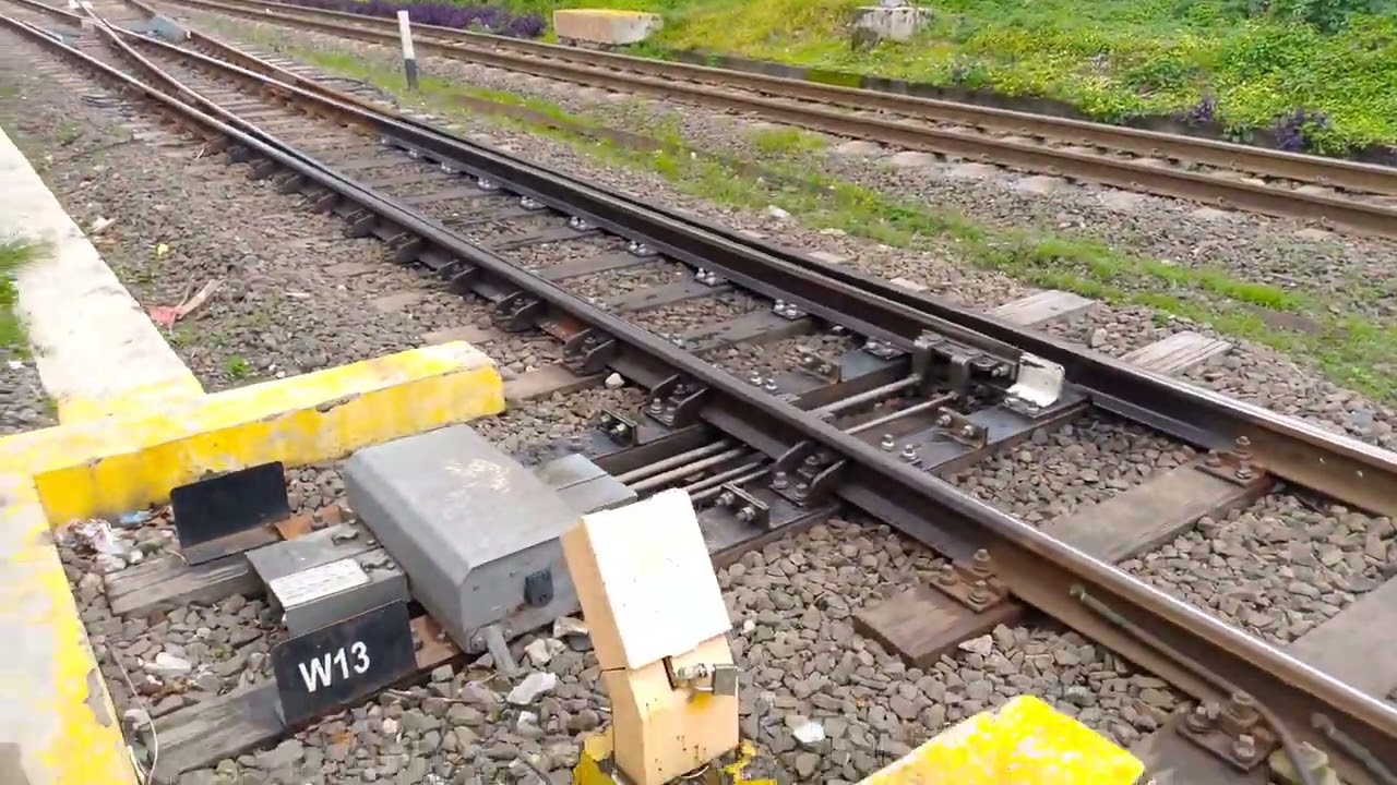 KRL CLI-125 tujuan akhir stasiun Bekasi via dan KRL tujuan akhir stasiun kampung Bandan 