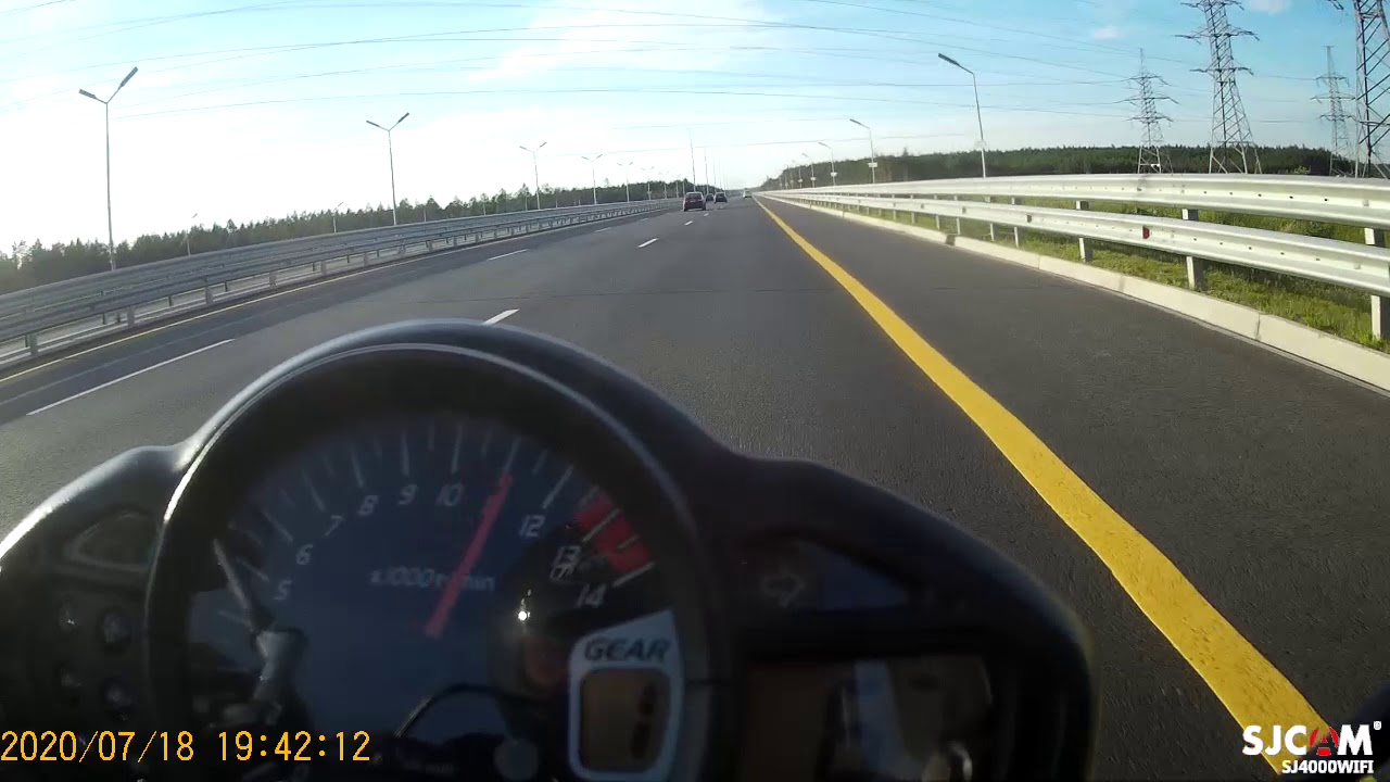 Suzuki gladius 400a top speed