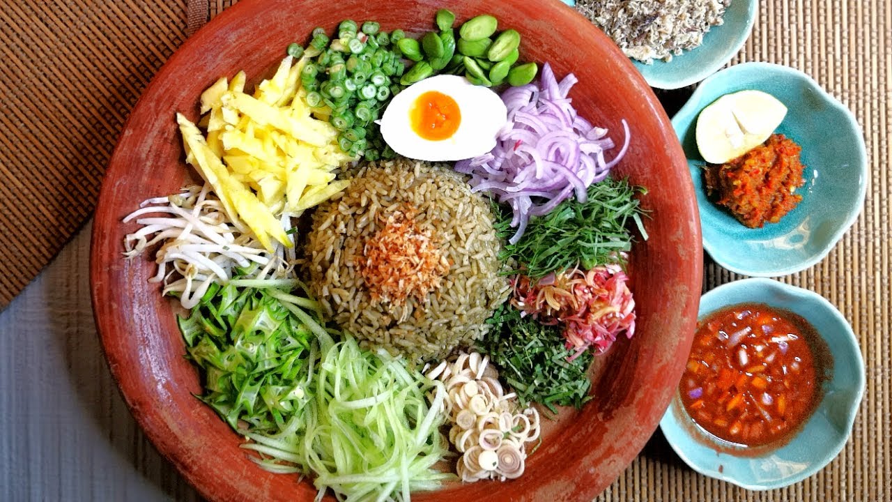 Thai rice salad recipe khao jam (nasi ulam ala Thai)