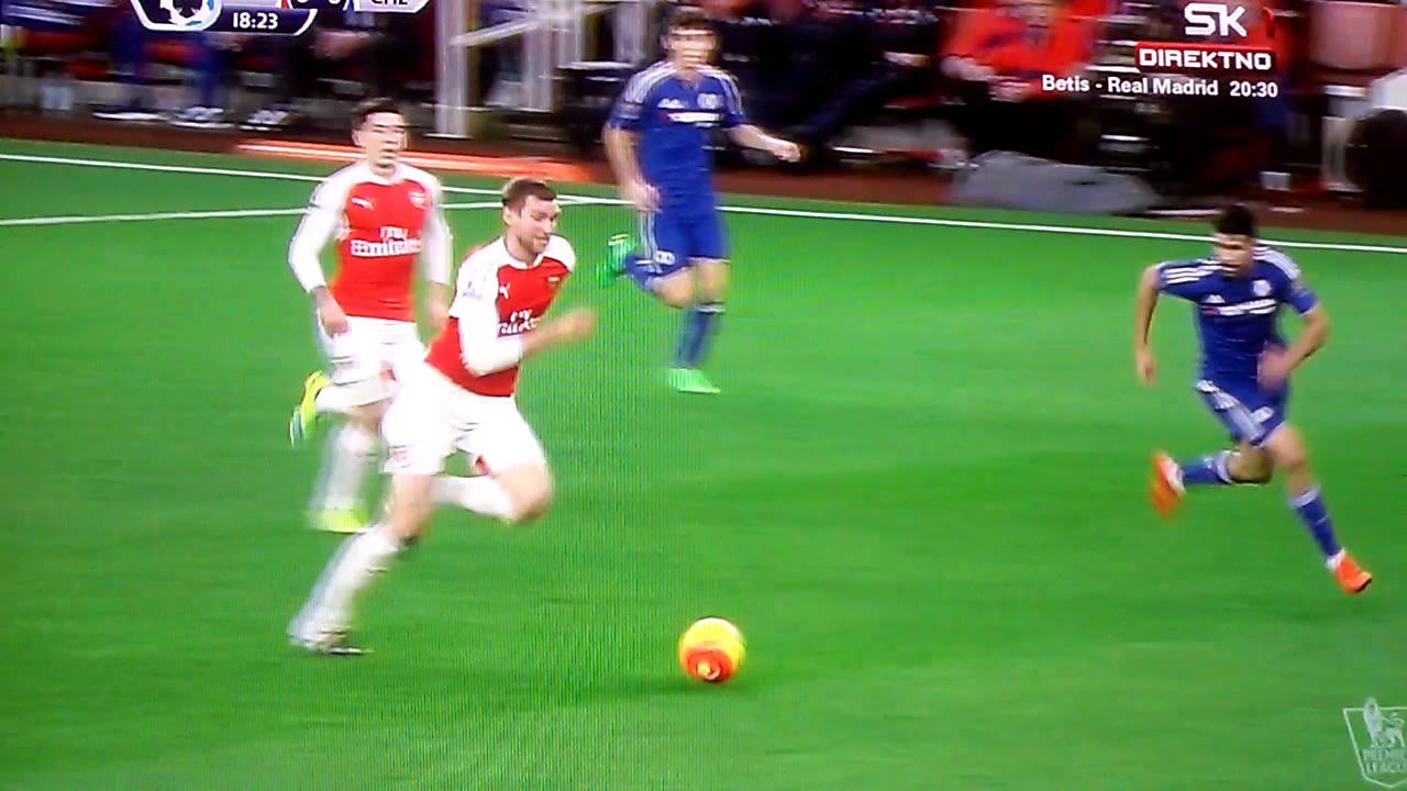 Mertesacker red card vs Chelsea