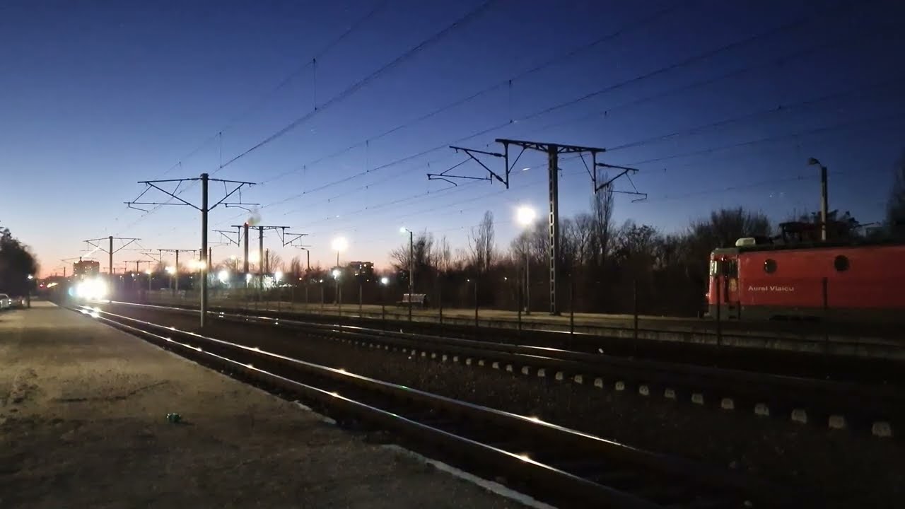 EA 894 CFR Marfa trece Bucuresti Baneasa spre Constanta cu naveta de la Ciumești