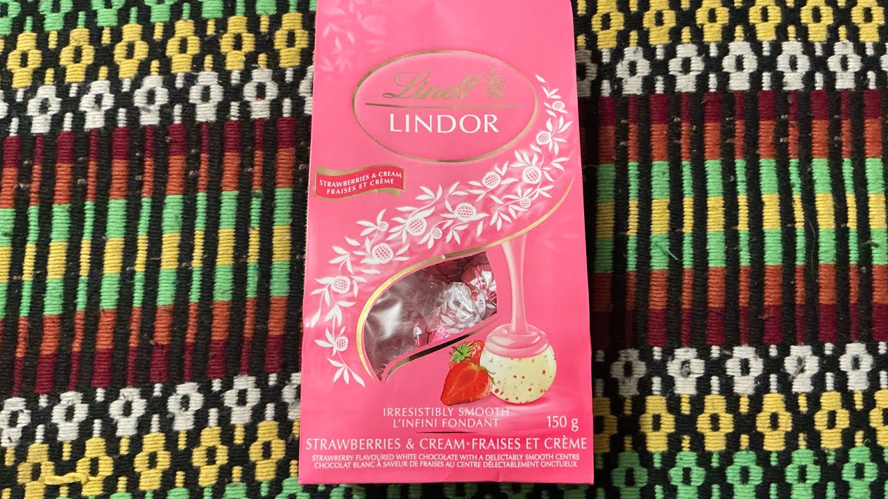 Lindor strawberry and cream chocolate review🩷❤️