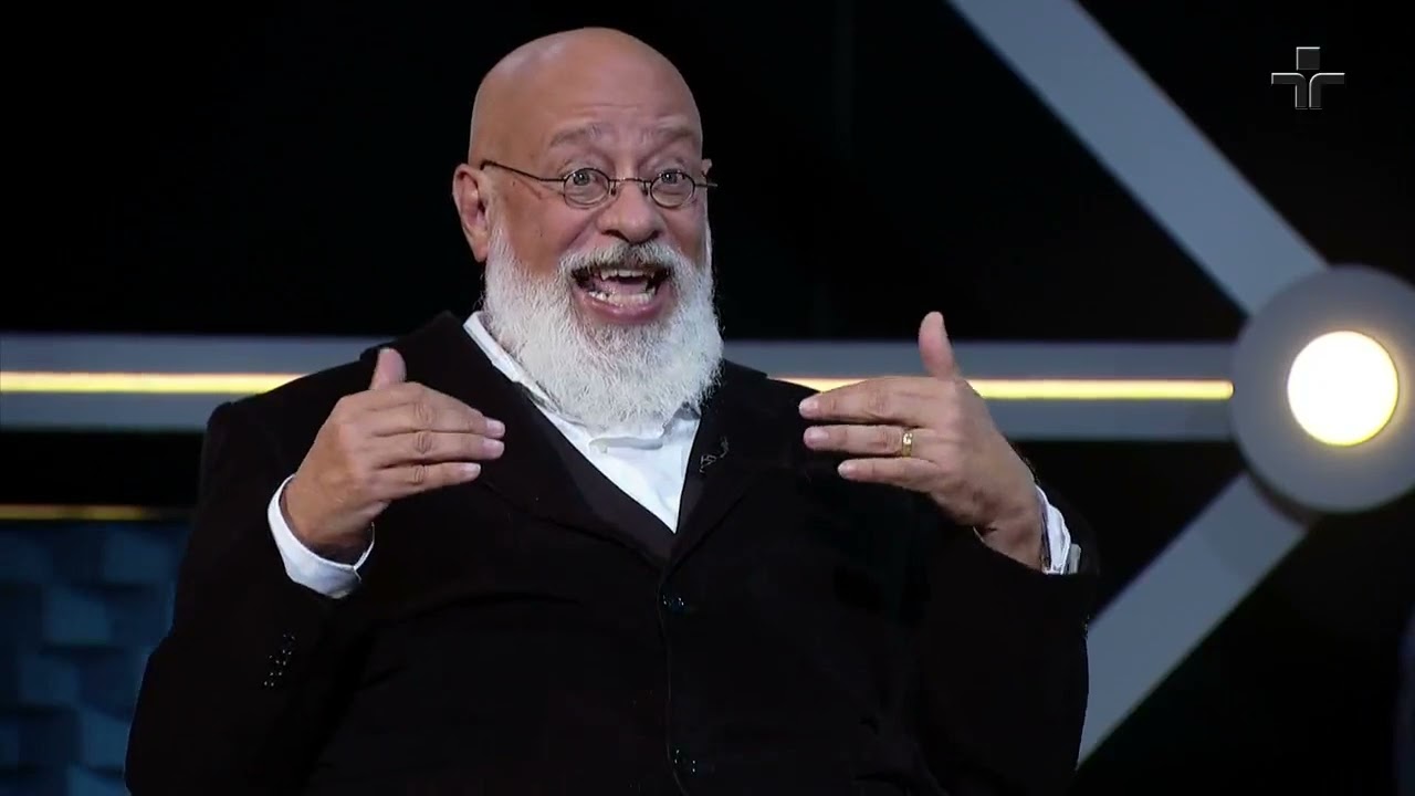 Pondé acredita que veganos e vegetarianos se consideram moralmente superiores