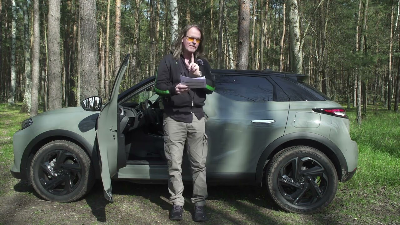 AC testet DS 3 E-Tense