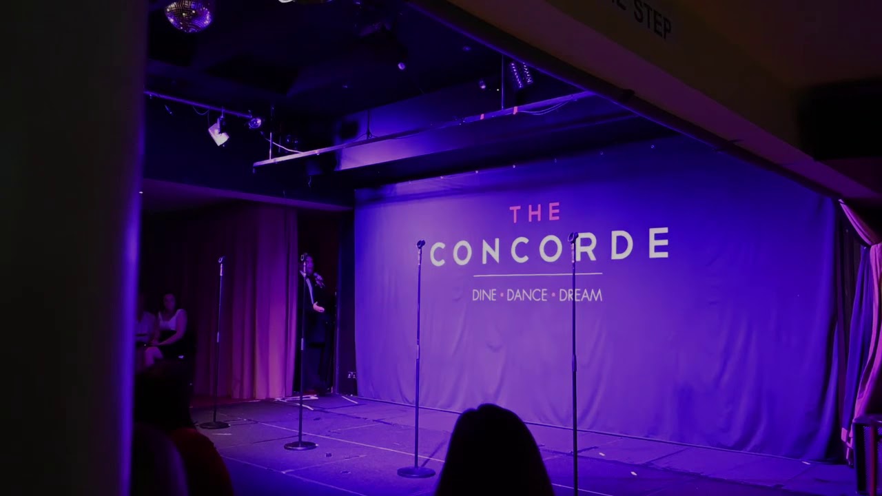 The Overtones-(opening) You to me are everything (The Concorde Club 24/11/19)