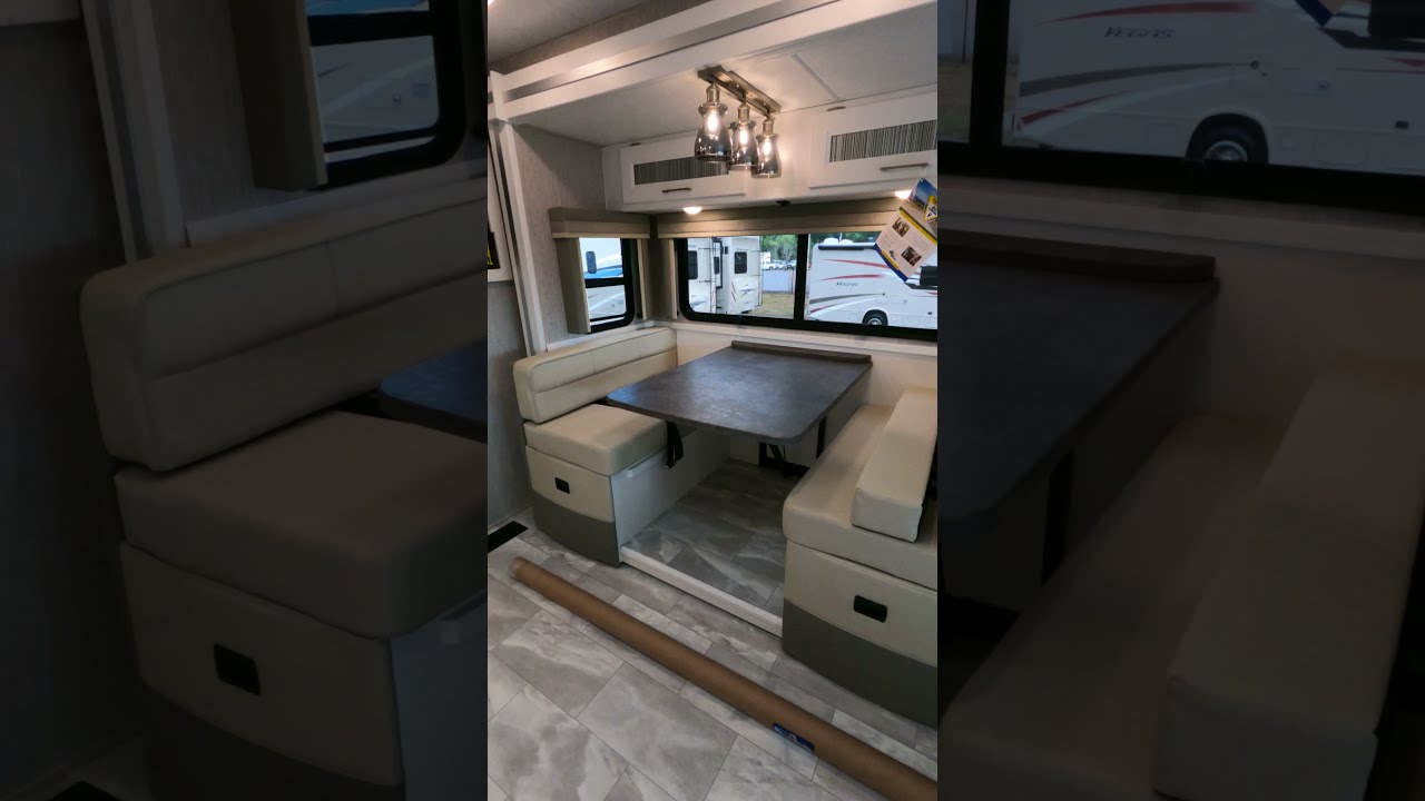 Beautiful Double Slide Out Class A Motorhome 