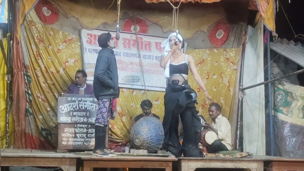 खुशबू रानी ने गाया स्टेज पर said सॉन्गll काफी लोग जुटगए #पब्लिक का प्यारदेखकर खुशबूरानी बहुत खुश हुई