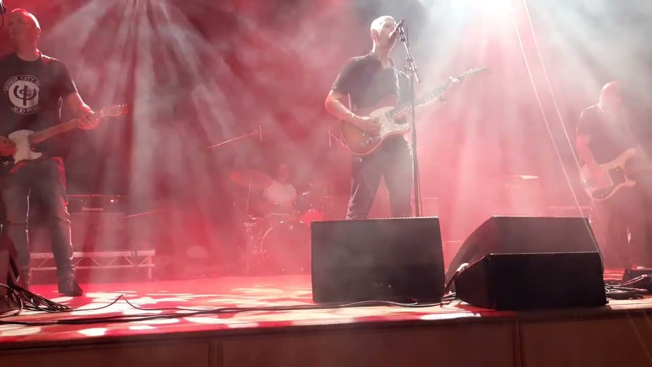 Half Man Half Biscuit, 'Look Dad, No Tunes'. Wulfrun Hall, Wolverhampton 06/10/23