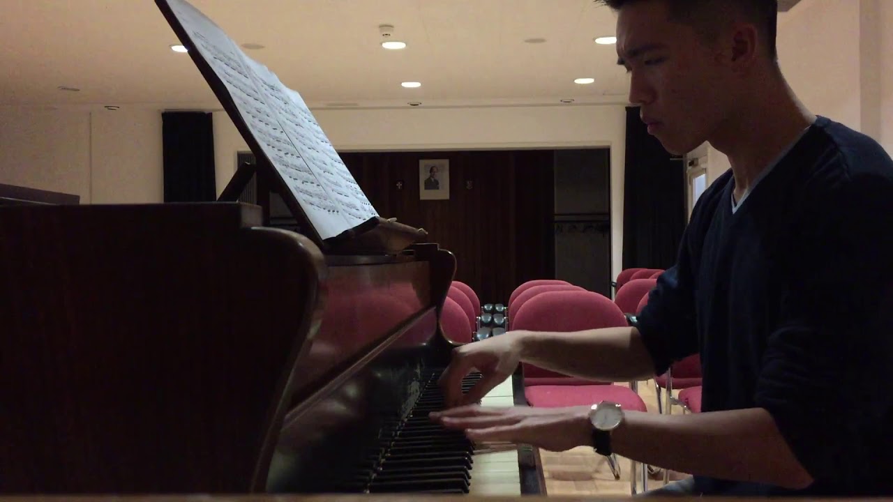 Chopin Nocturne in D flat on a beautiful Broadwood grand
