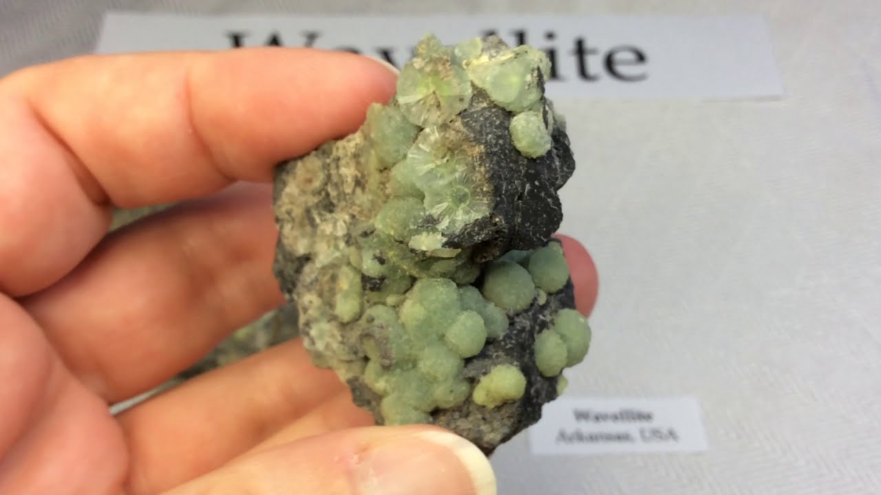 Crystal & Mineral Education: WAVELLITE 🌊