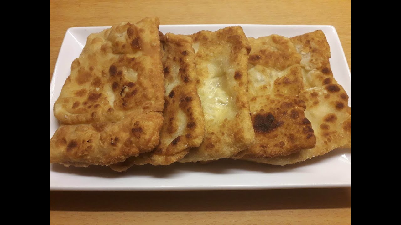 Γκιουζλεμέδες ( Τυροπιτες  στο τηγανι  ).......!!!!!!!!!