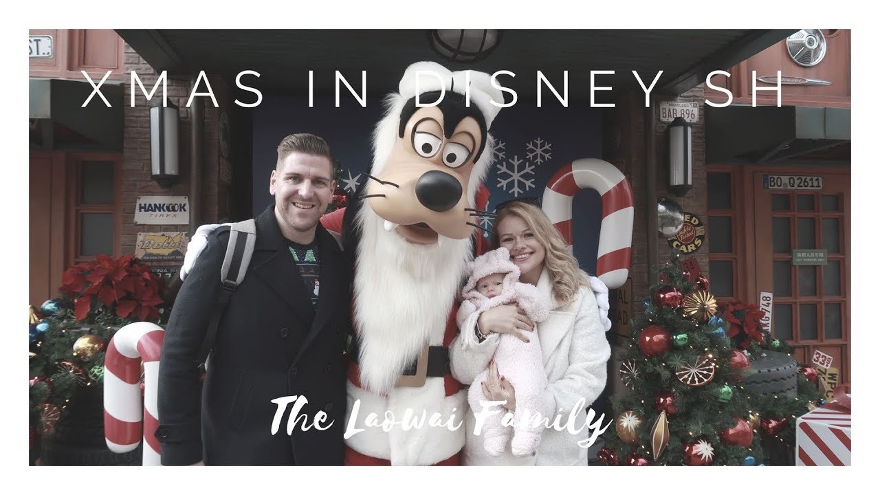 Celebrating Christmas in Shanghai Disneyland ~ The Laowai Family