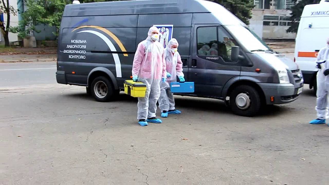 Що робити якщо розбився ртутний термометр. Поради рятувальників