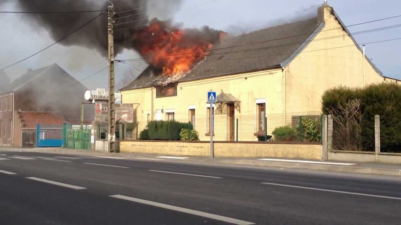 [Part1] Spectaculaire incendie chez un vendeur de bouteilles de gaz, route de Mons 59600 Maubeuge