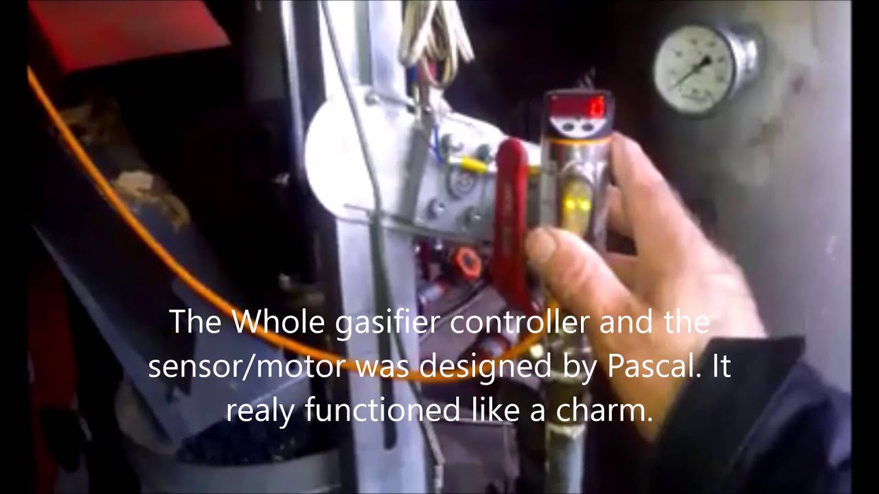 Wood gas Grateless gasifier V3 is 45 hours running by pressure sensor control.