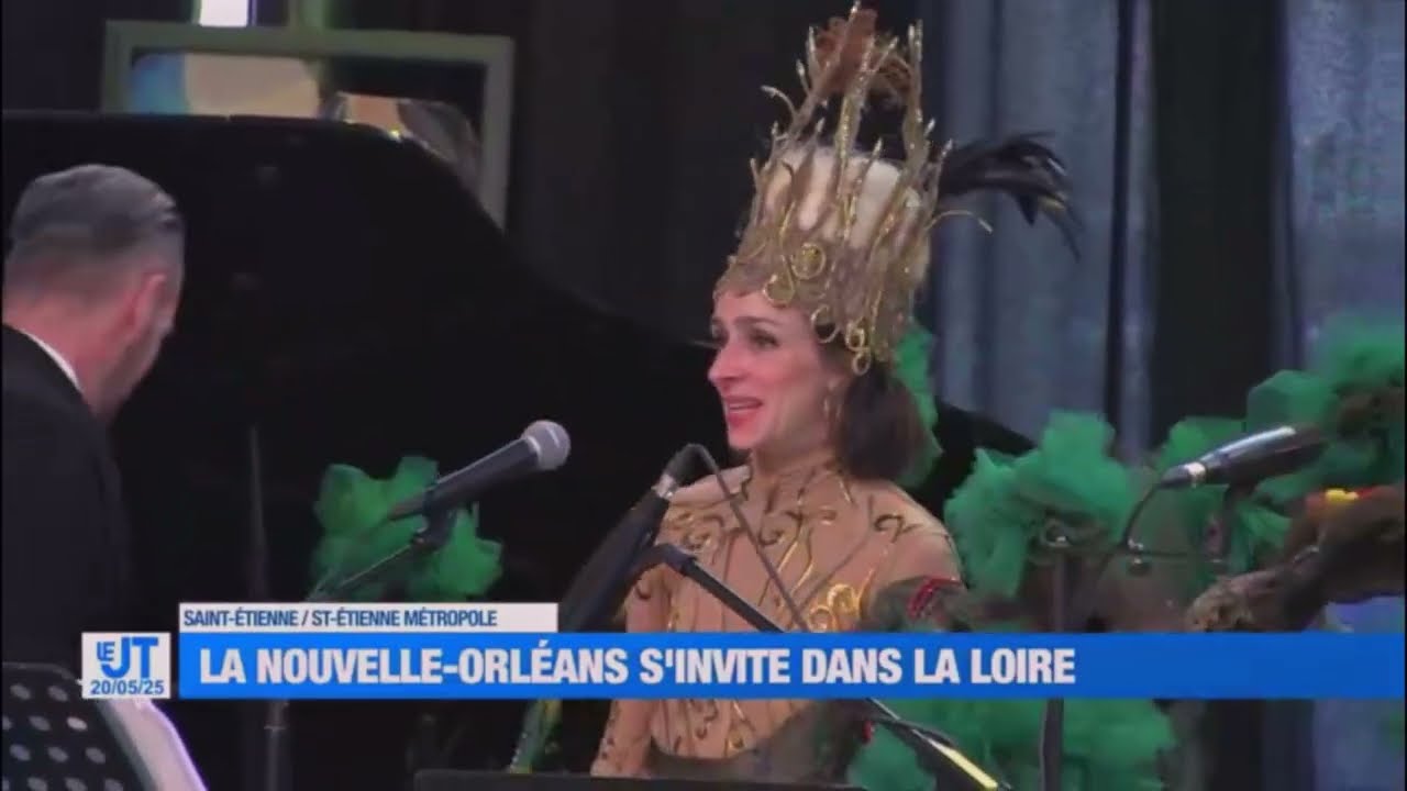 JAZZ PLUMES