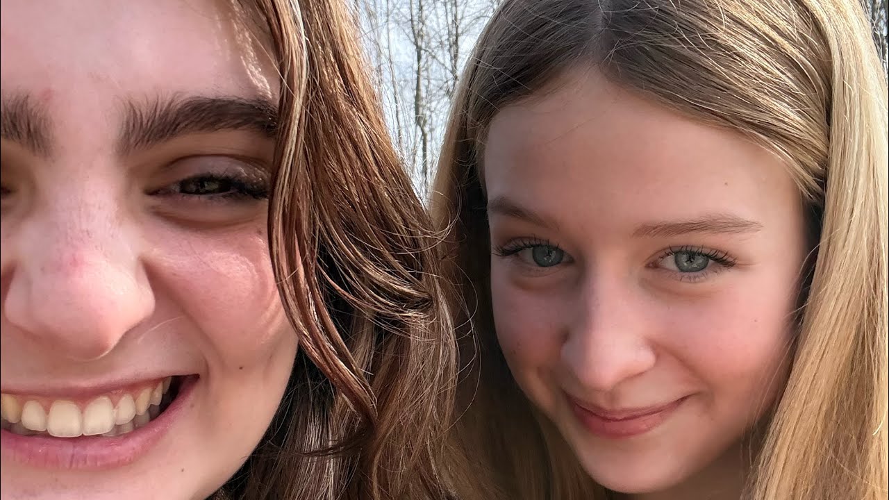 Get to know us🎀💗✨