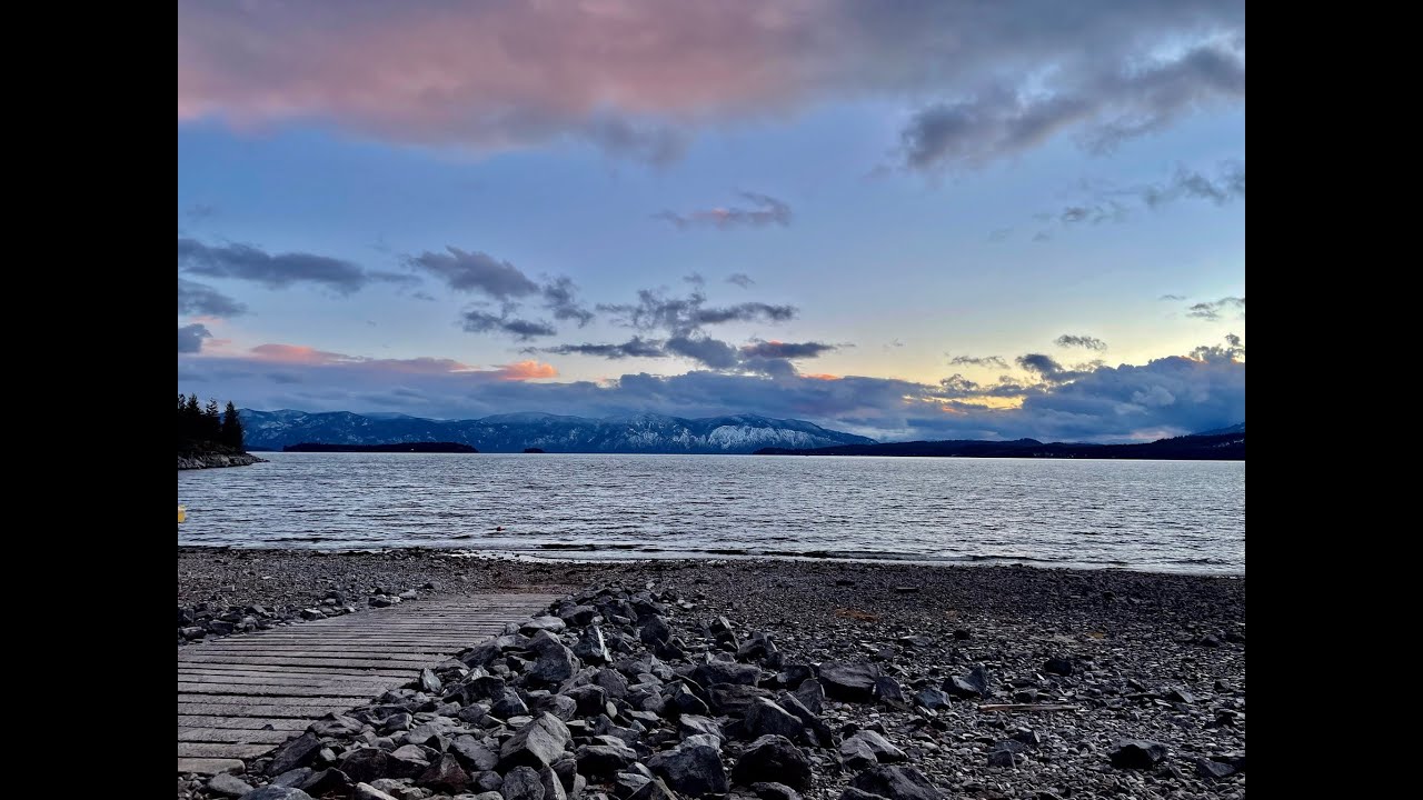 Young couple leaves the city and joins the wilderness