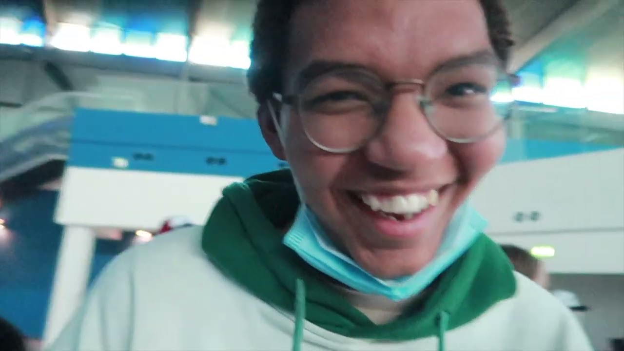 Expo Concerts, Mixed Relay Swim Meet & Unboxing New Phone!