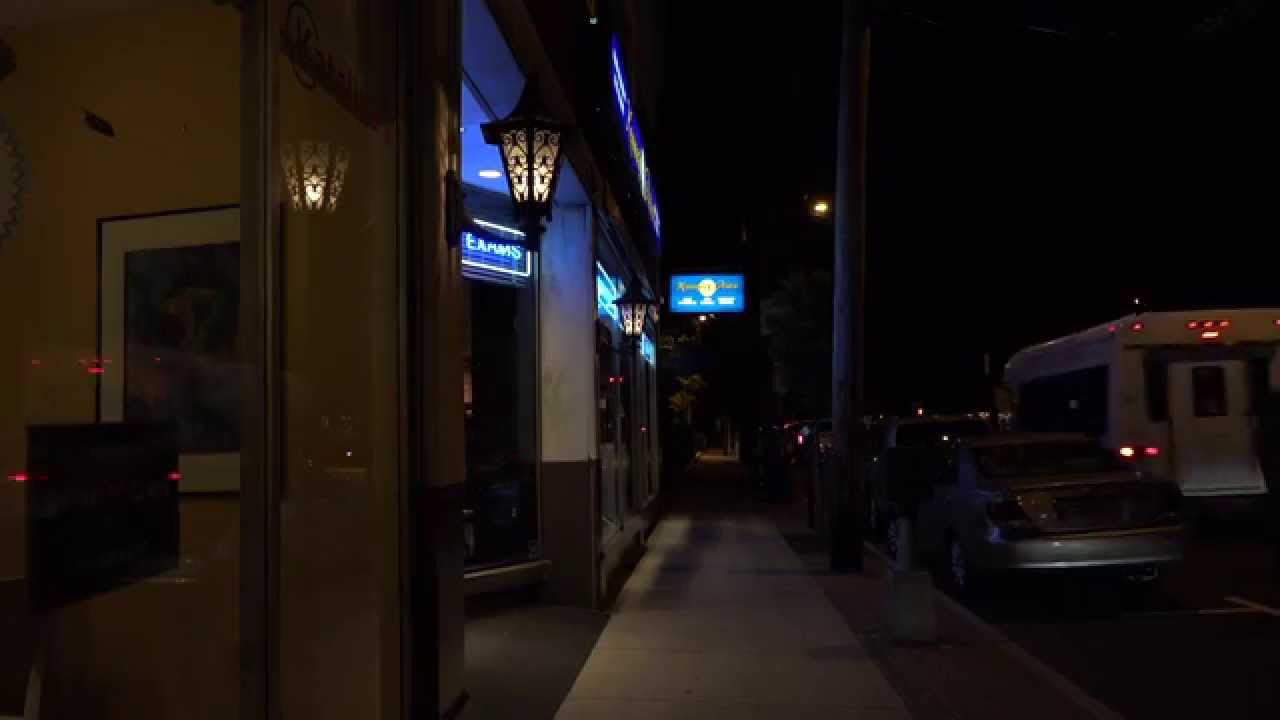 Panasonic GH4 and Sony FDR AX100 Low-Light Comparison in 4K 2: Streets at Night