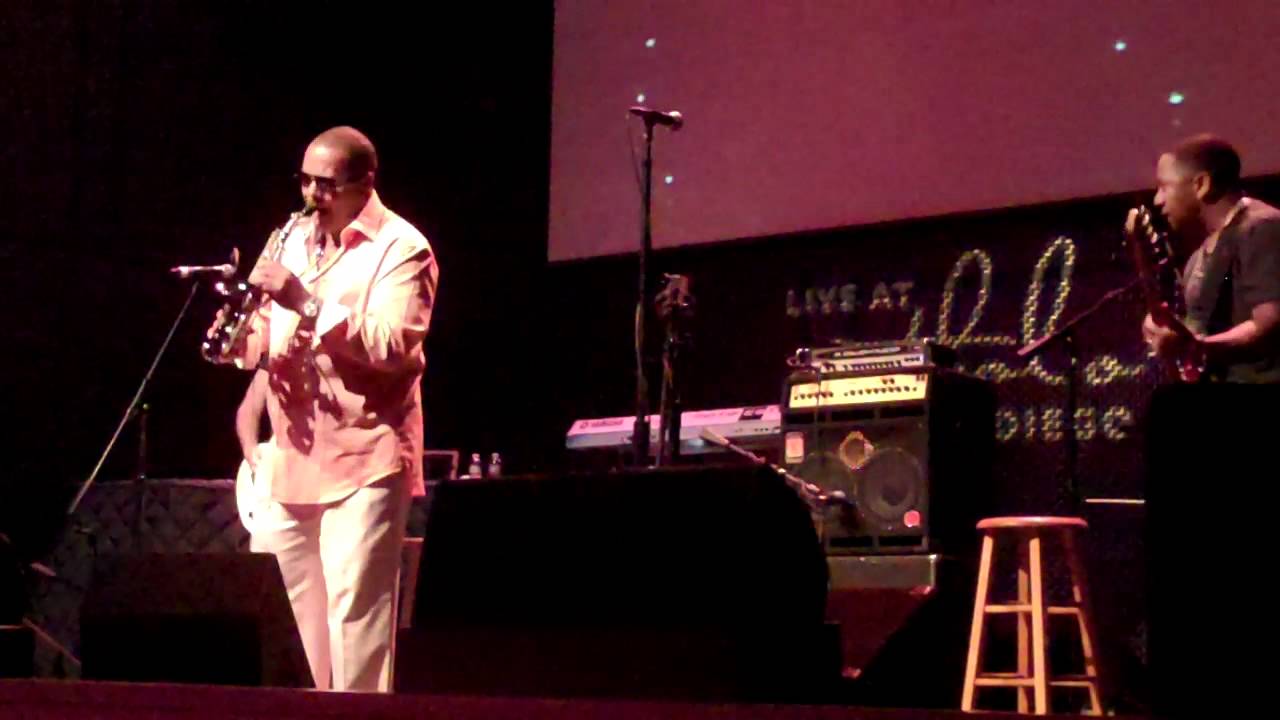 Najee's Theme - Najee (Smooth Jazz Family)