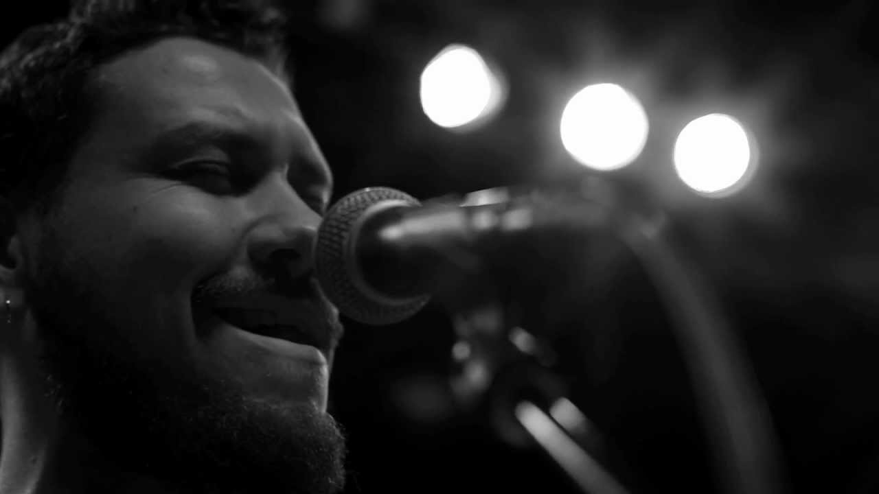 Mark Andrew ft. The Absolute Gruv- Not Cold, But Broken