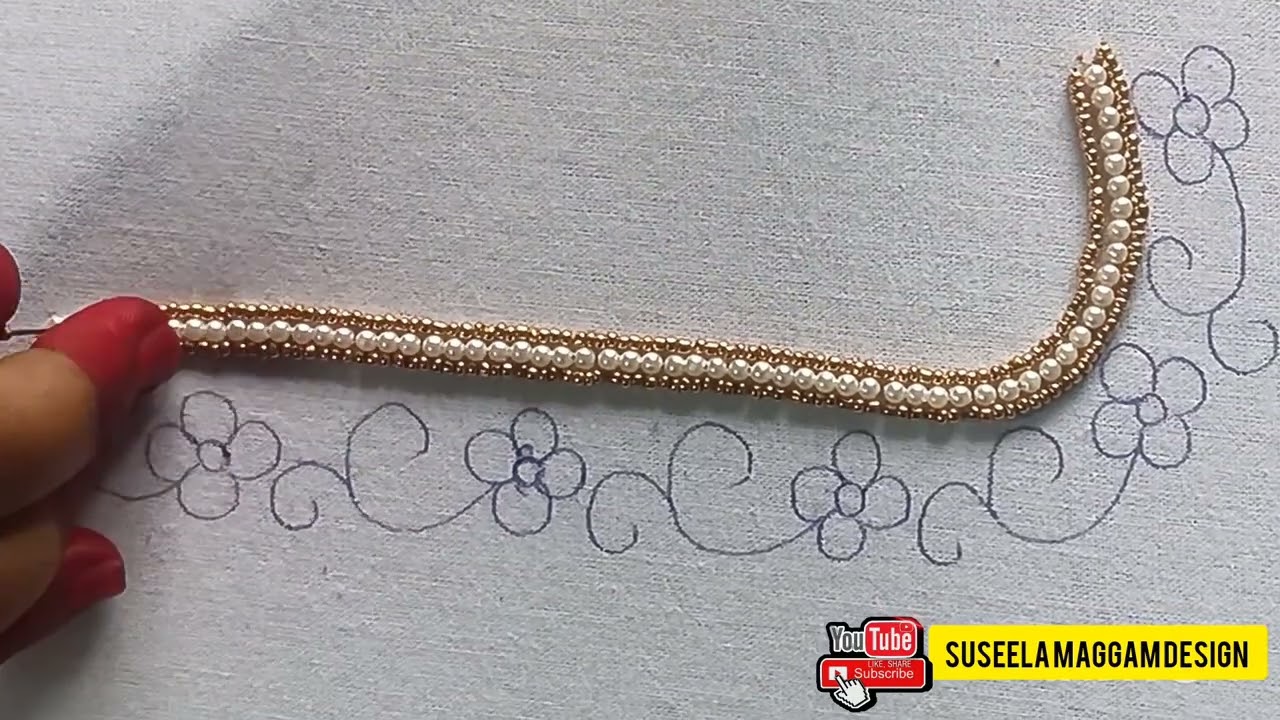 గోల్డ్ బీడ్స్, ముత్యాలతో స్టైలిష్ బ్లౌజ్ నెక్ వర్క్