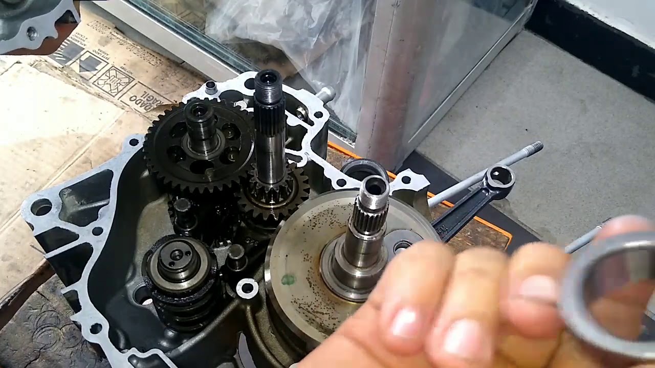 Armado de la caja de cambios de la honda cbf 150