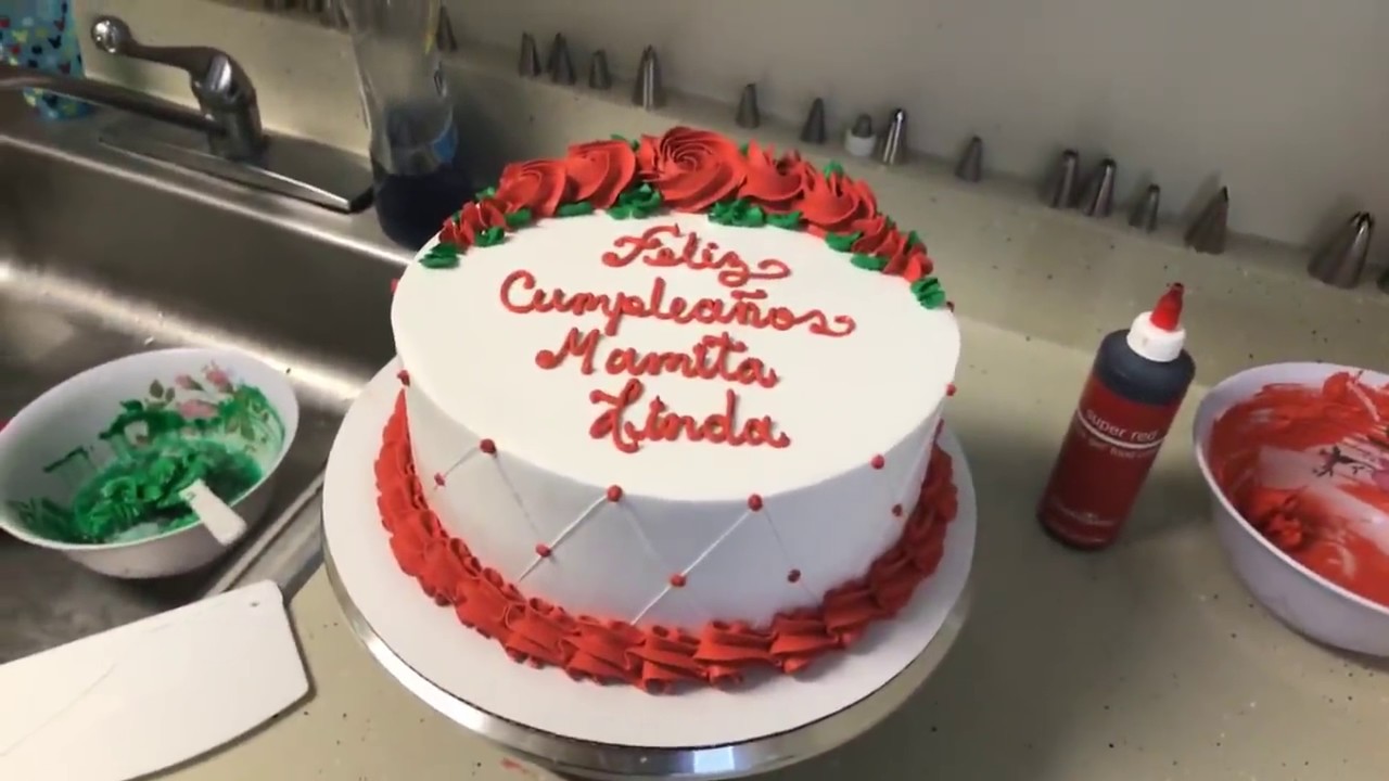 Como saco el color rojo en mi Chantilly - decorando pasteles para mamá