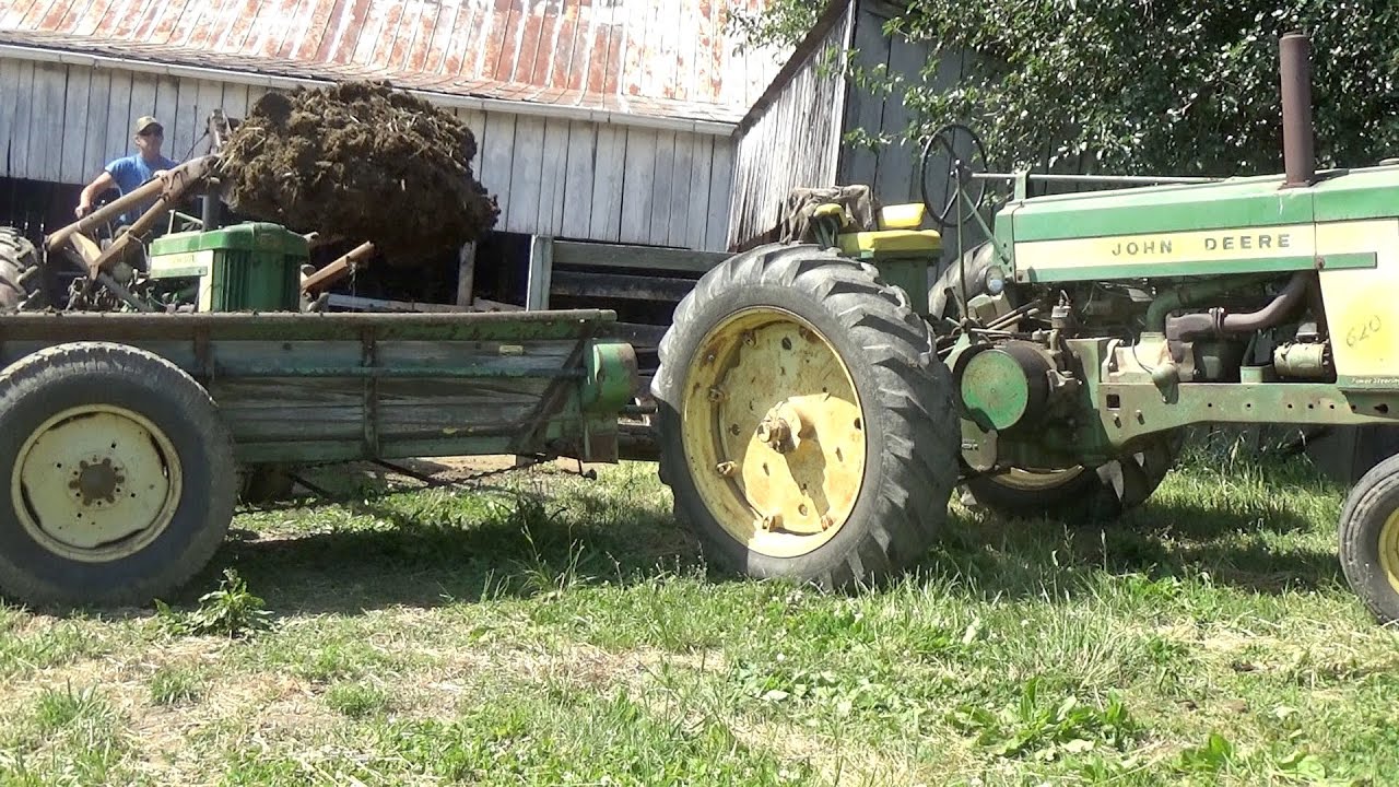 Memorial day Manure spreading ,50s John Deere equipment