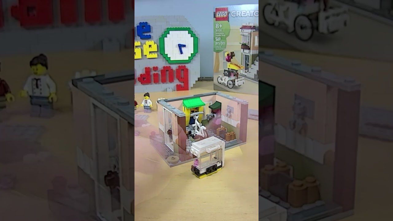 LEGO Creator 3-in-1 Downtown Noodle Shop (31131) Time Lapse Build (Part 4)