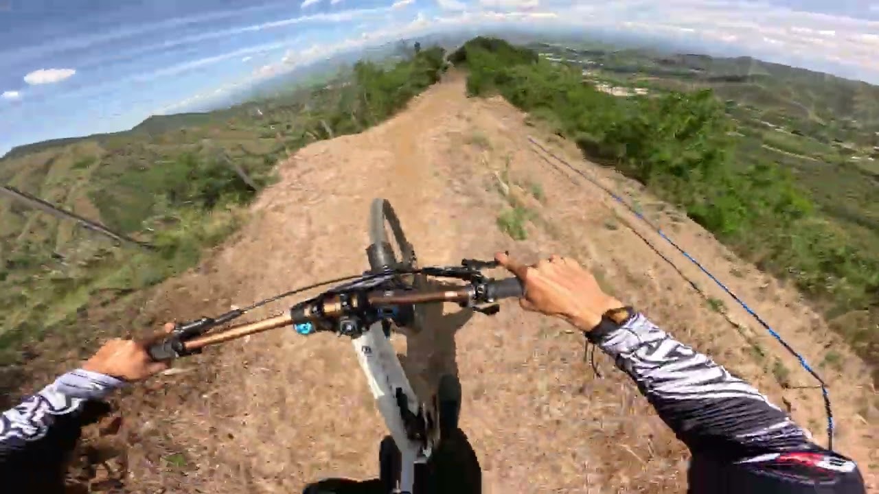 Bajada de carrera downhill la unión - valle canterabikepark 2026 