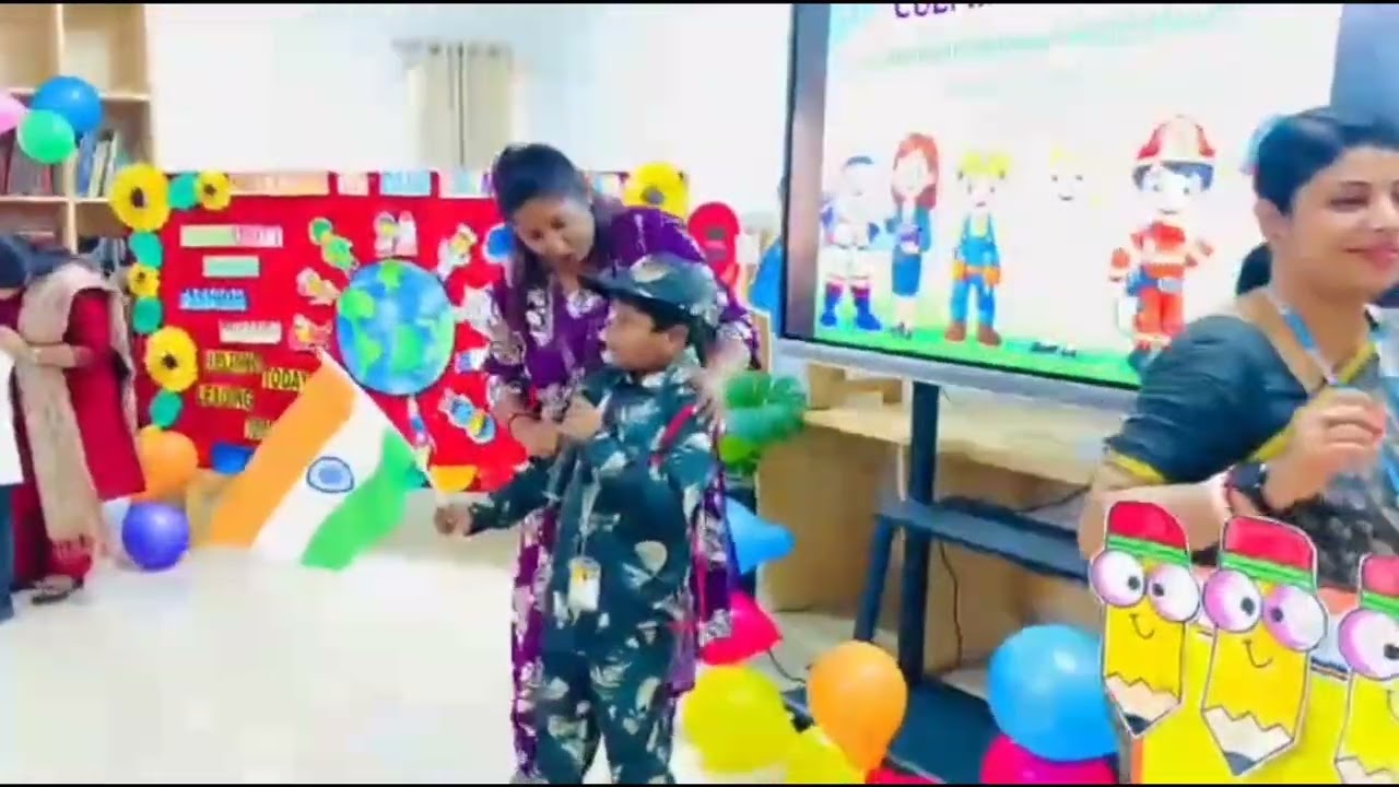 মামায়ের স্কুলের প্রোগ্রাম 