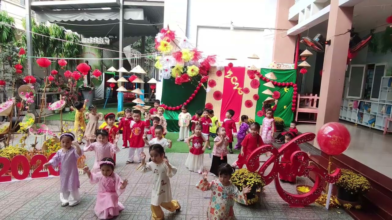 MN Thiên Ân 1- Tập thể lớp Mầm - Đón Xuân
