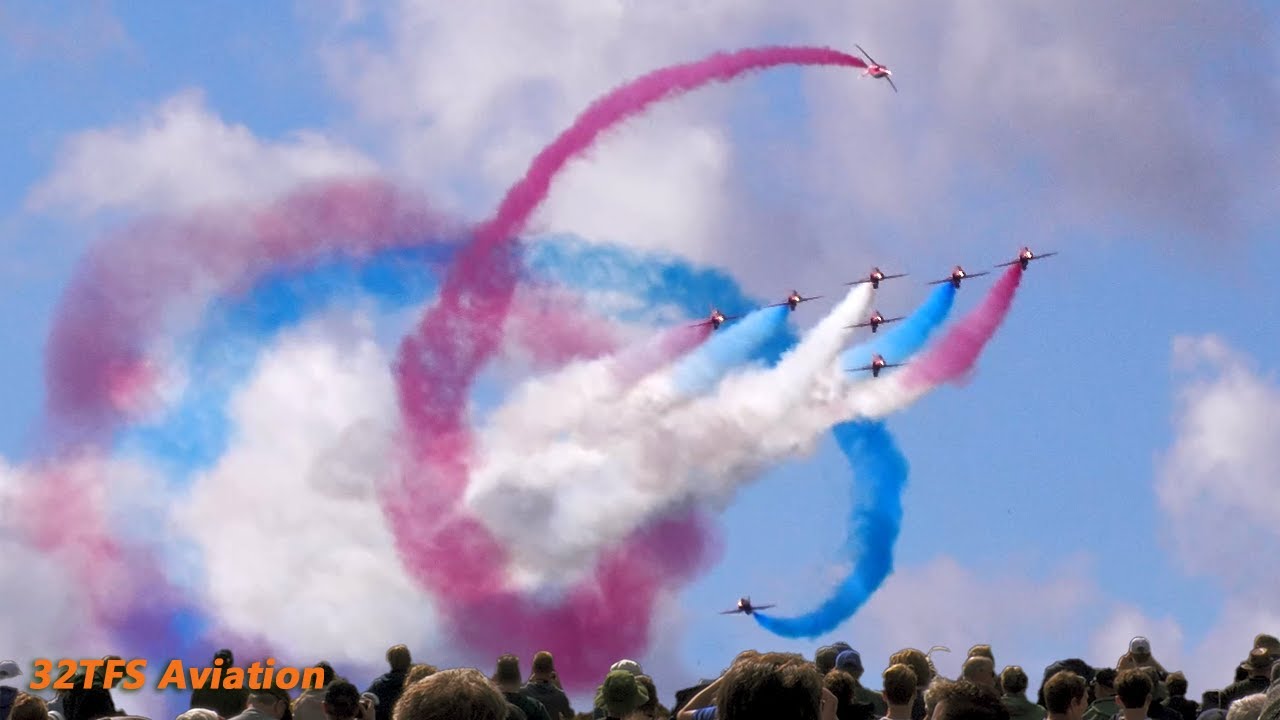 [4K] Sanicole Airshow 2025: The Famous British RED ARROWS - Excellent Air Display