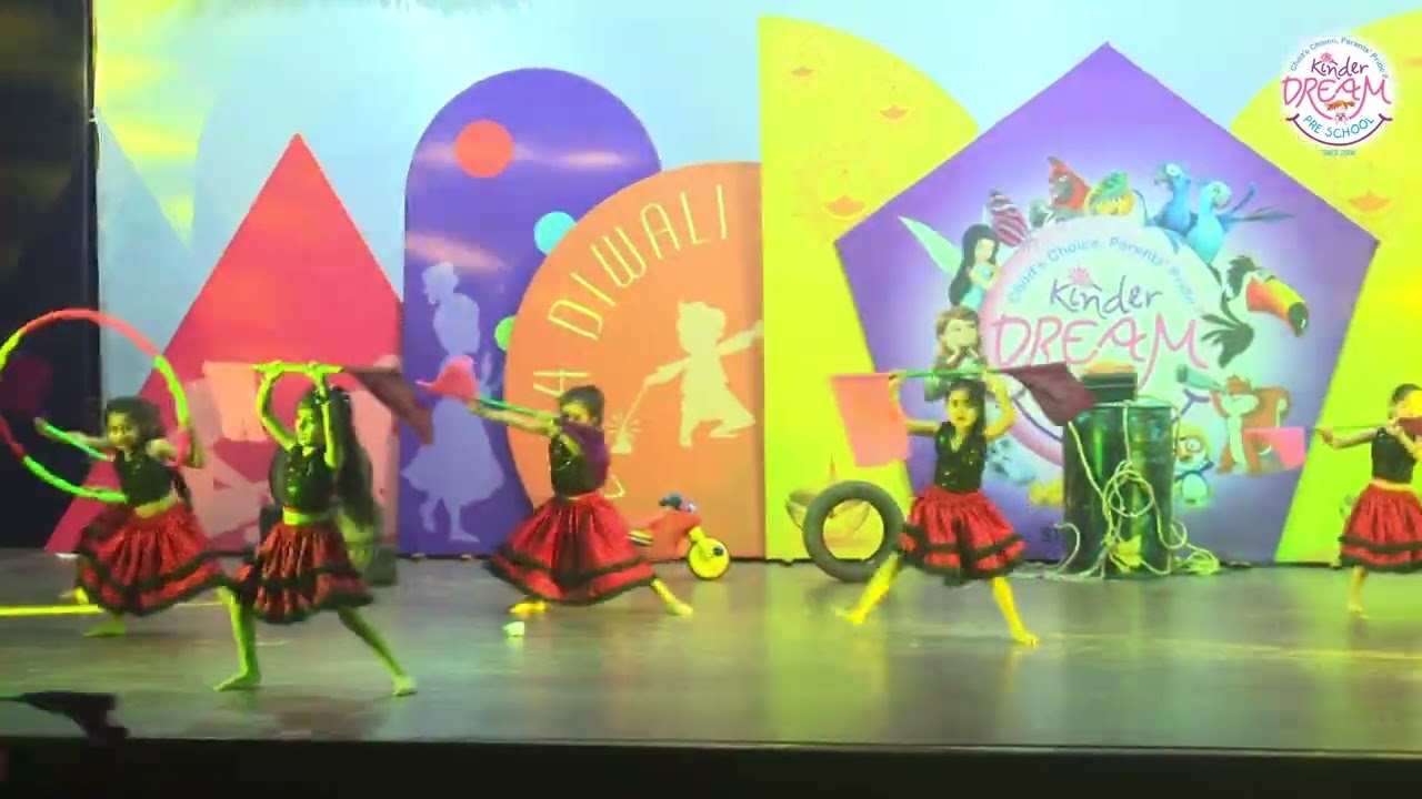 Hum to Hai Aandhi... Performance by Senior K.G. Purple Students, Dhamdod Lumbha Road Branch, Bardoli