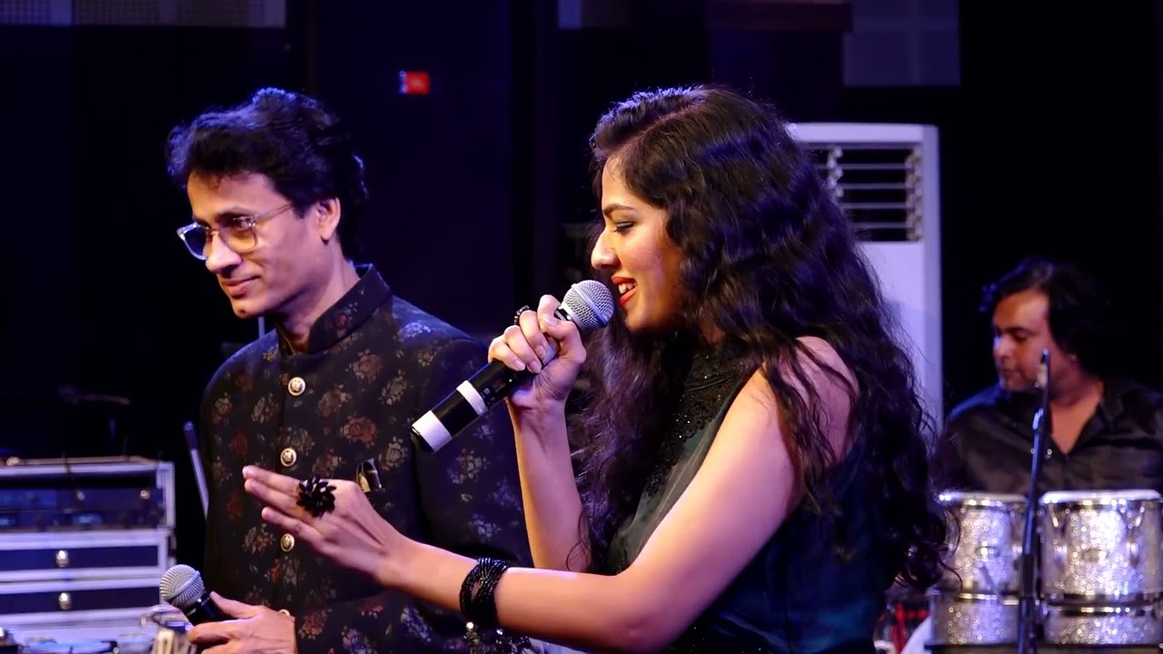 028 Chunri sambhal