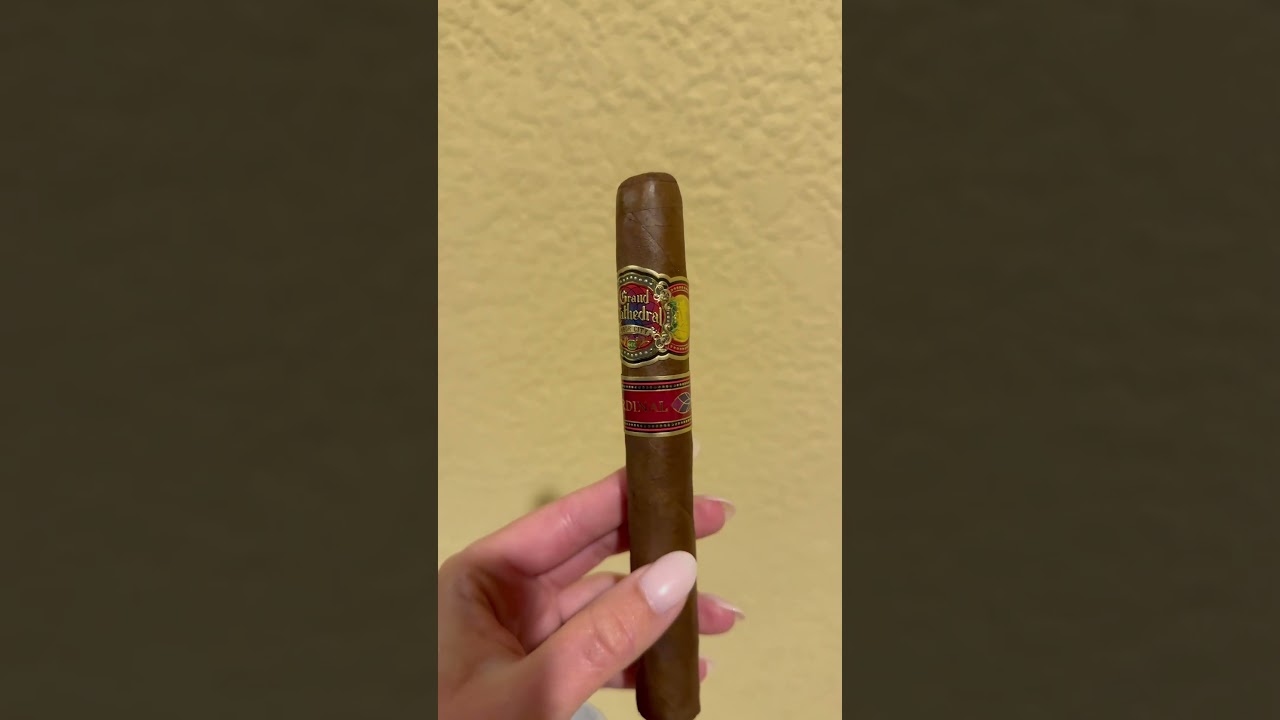 Grand Cathedral Cigar 💨 #cigarguys #cigarpodcast #cigarreviews #cigarsociety