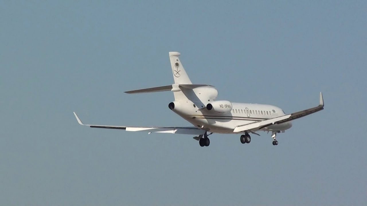 Private Saudi Aviation Dassault Falcon 7X HZ-SPAG Landing Malaga AGP